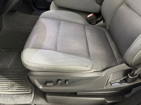 Used 2018 Chevrolet Silverado 1500 LT w/ All Star Edition RWD image 11