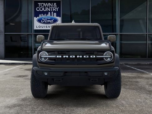 New 2026 Ford Bronco Outer Banks w/ Sasquatch Package AWD/4WD image 6