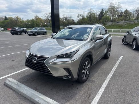 Used 2018 Lexus NX 300h AWD w/ Luxury Package image 8