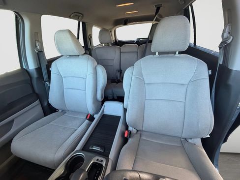 Used 2020 Honda Pilot EX image 13