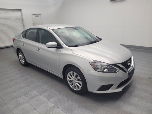 Used 2019 Nissan Sentra SV FWD image 11