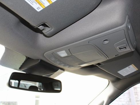 Used 2020 Ford F150 Lariat image 27