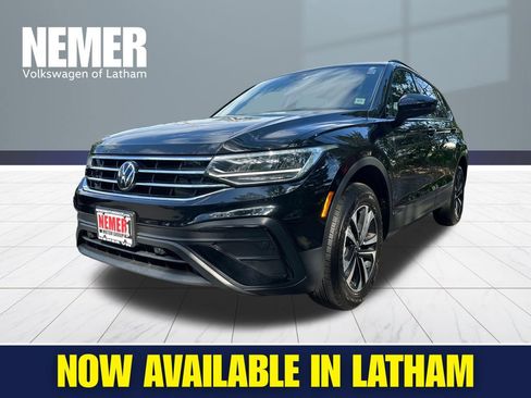 Certified 2024 Volkswagen Tiguan S AWD/4WD image 1