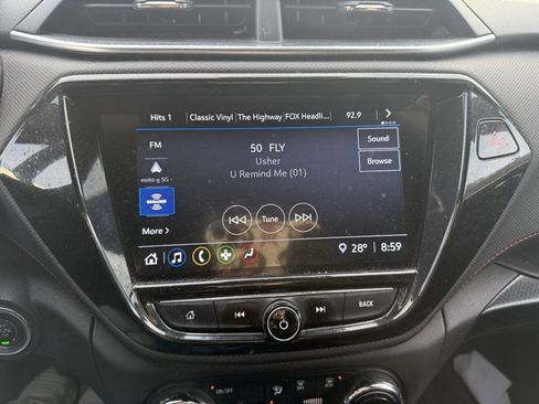 Used 2021 Chevrolet TrailBlazer RS w/ Convenience Package image 14