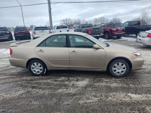 Used 2002 Toyota Camry LE image 7