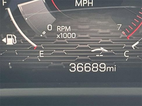 Certified 2024 GMC Acadia Denali image 28