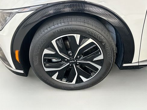 Used 2023 Kia EV6 Wind image 11
