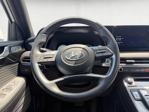 Certified 2025 Hyundai Palisade Calligraphy AWD/4WD image 12
