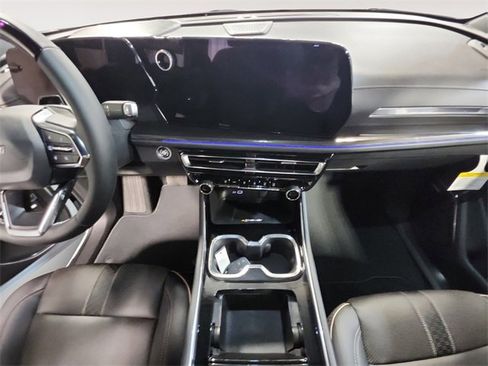 New 2026 Chevrolet Traverse High Country image 11