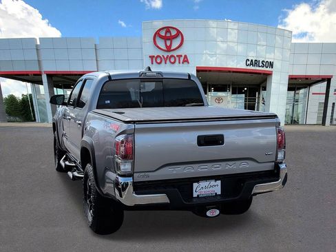 Used 2021 Toyota Tacoma TRD Off-Road AWD/4WD image 4