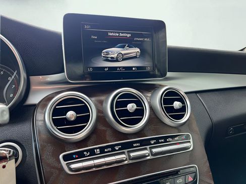 Used 2018 Mercedes-Benz C 300 Cabriolet image 36