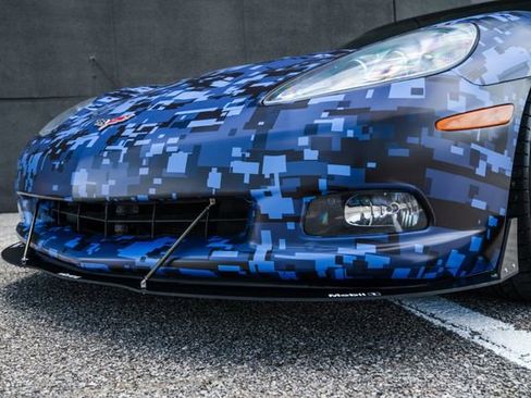 Used 2006 Chevrolet Corvette Coupe w/ Preferred Equipment Group image 22