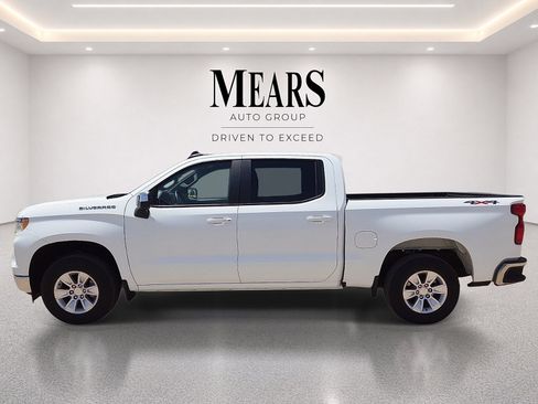 Used 2026 Chevrolet Silverado 1500 LT AWD/4WD image 2
