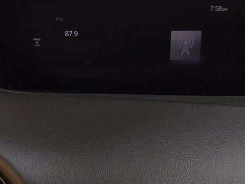 Used 2022 MAZDA MAZDA3 s FWD image 25