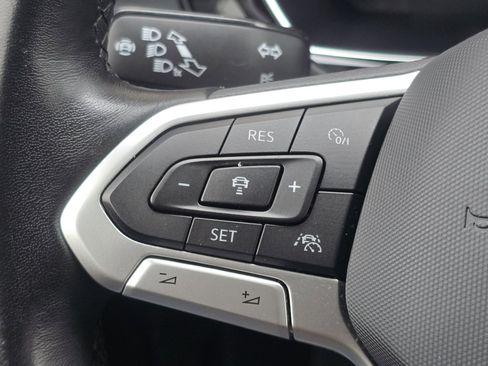 Used 2024 Volkswagen Jetta SEL image 28