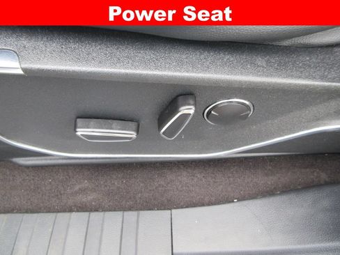 Used 2021 Ford F150 Lariat AWD/4WD image 27