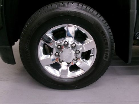 Used 2015 GMC Sierra 3500 Denali w/ Duramax Plus Package AWD/4WD image 3