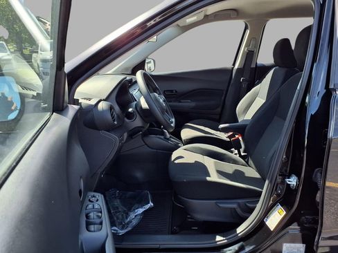 Used 2025 Nissan Kicks Play S FWD image 23