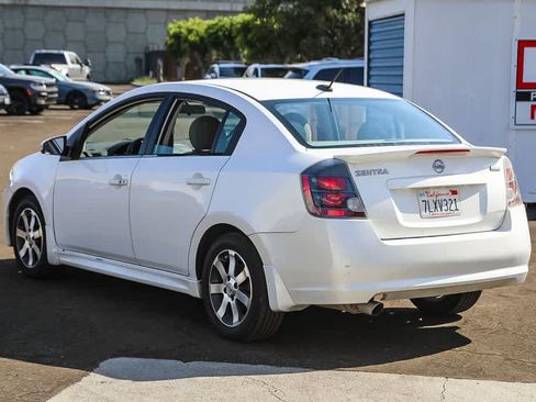 Used 2012 Nissan Sentra 2.0 SR w/ Special Edition Pkg FWD image 6