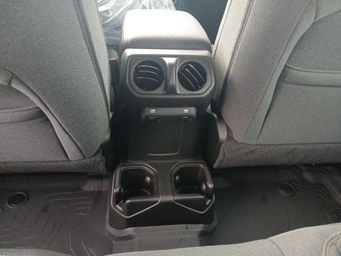 New 2026 Jeep Gladiator Sport image 33