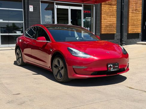 Used 2018 Tesla Model 3 Long Range RWD image 10