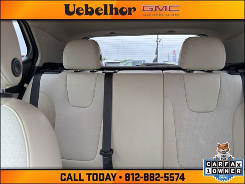 Certified 2024 Buick Encore GX Preferred FWD image 19