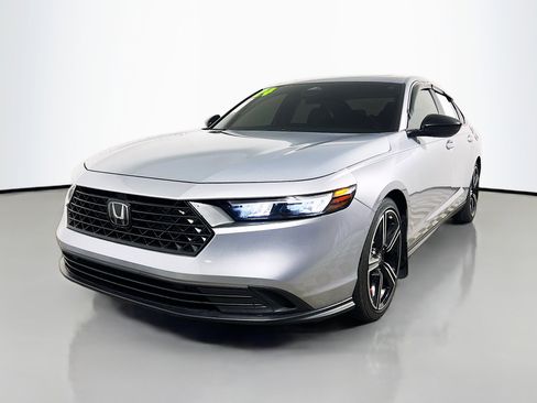 Used 2024 Honda Accord Sport image 10