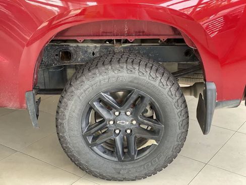 Used 2021 Chevrolet Silverado 1500 LT Trail Boss w/ Convenience Package II AWD/4WD image 13