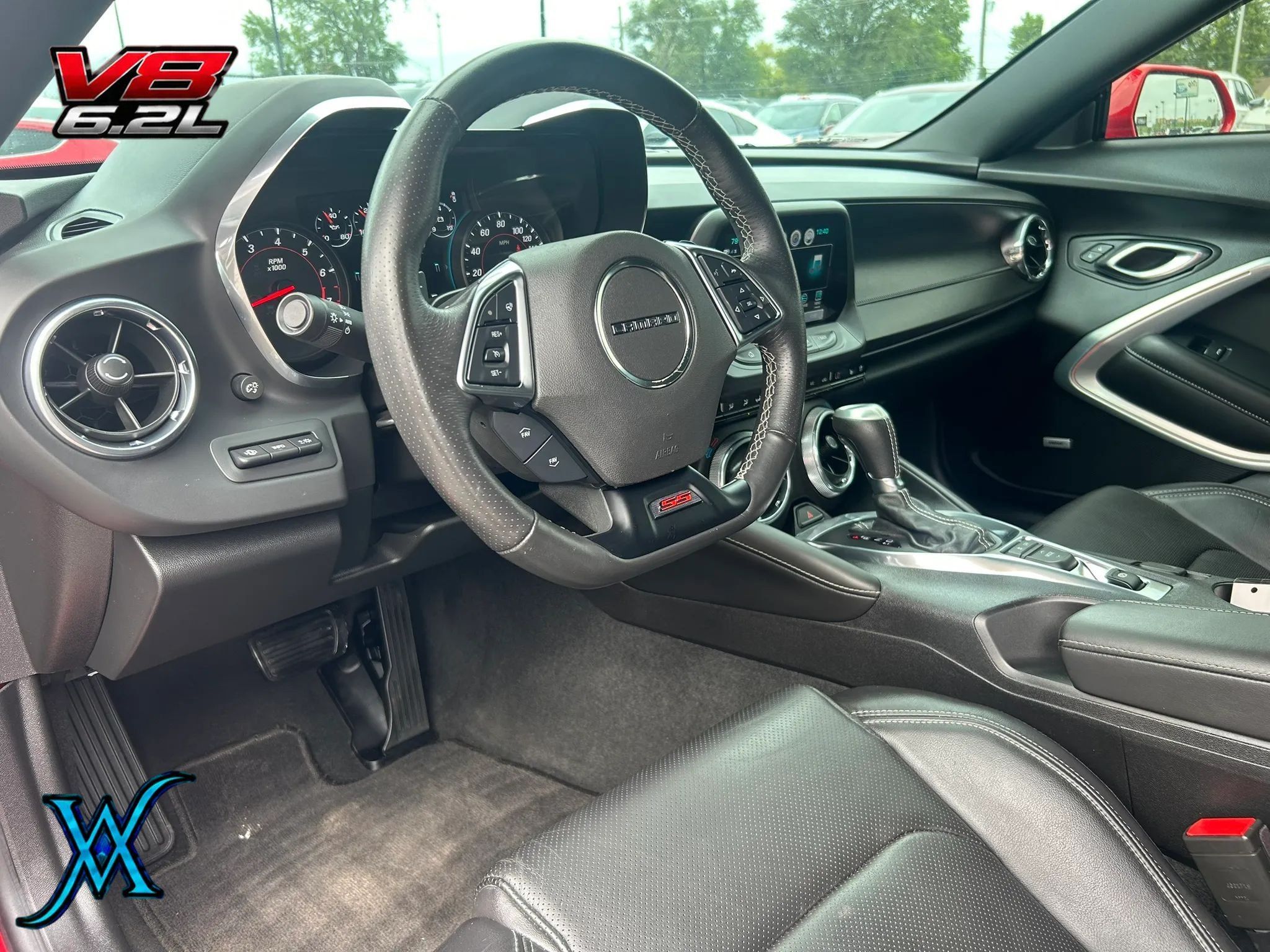 Used 2018 Chevrolet Camaro SS RWD image 12