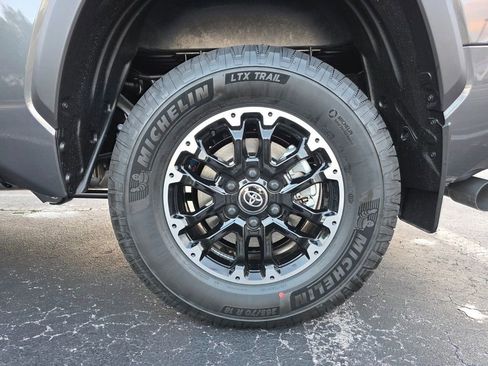 New 2026 Toyota Tundra SR5 AWD/4WD image 19