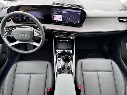 New 2026 Audi Q3 quattro 2.0T AWD/4WD image 10