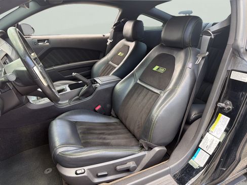 Used 2013 Ford Mustang GT Premium w/ GT Track Pkg RWD image 20