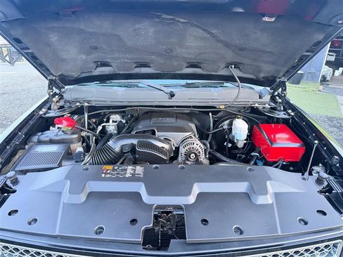 Used 2013 Chevrolet Silverado 1500 LTZ image 11