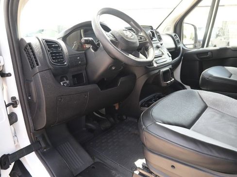 Used 2023 RAM ProMaster 2500 FWD image 22