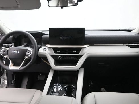 New 2026 Ford Explorer Active w/ Active Comfort Package RWD image 14