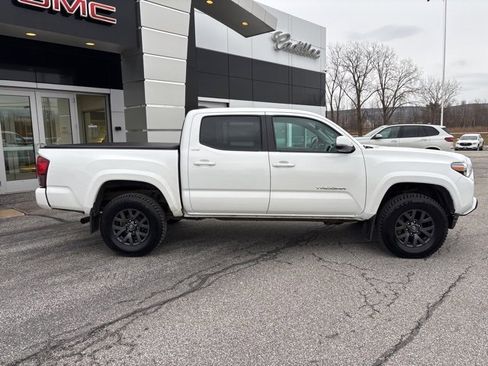Used 2023 Toyota Tacoma SR5 image 8