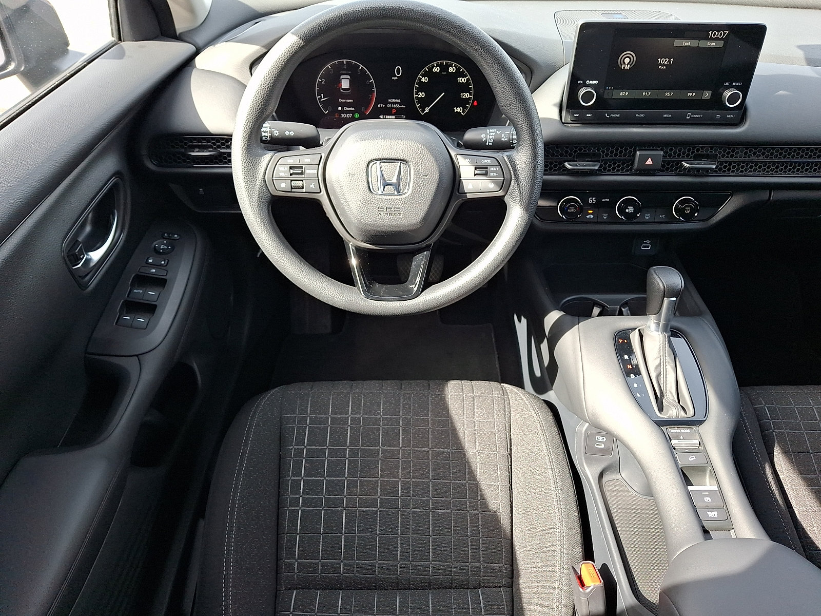Used 2024 Honda HR-V LX image 11