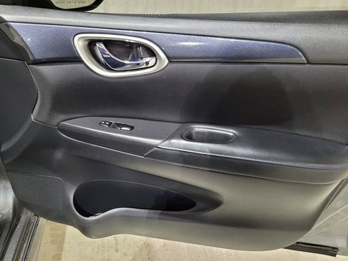 Used 2019 Nissan Sentra SR image 52