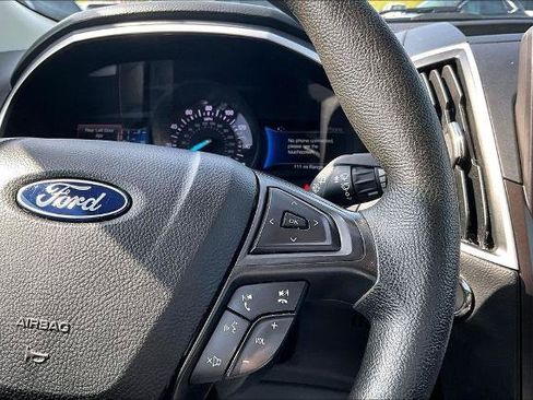 Certified 2021 Ford Edge SE FWD image 19
