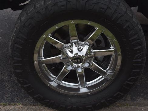 Used 2024 RAM 2500 Tradesman w/ Chrome Appearance Group AWD/4WD image 7