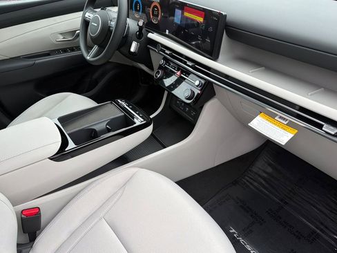 New 2026 Hyundai Tucson SEL image 14