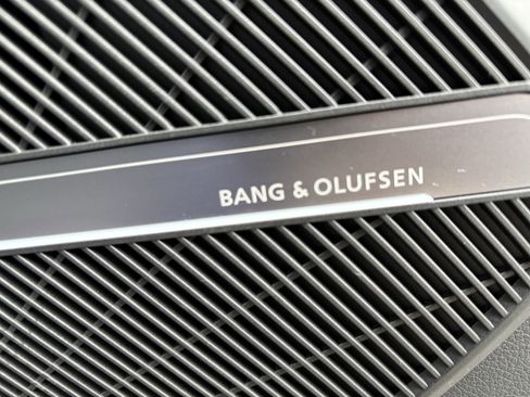 Used 2025 Audi SQ5 Premium Plus image 30