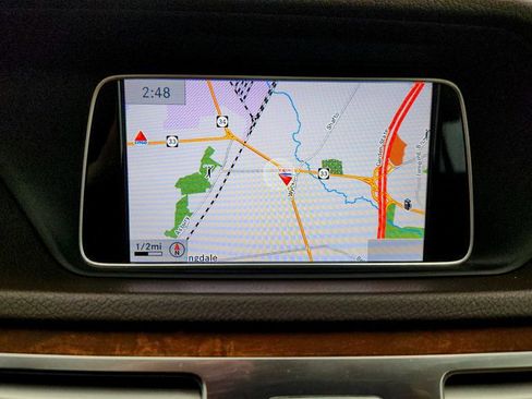 Used 2014 Mercedes-Benz E 350 4MATIC Sedan image 19