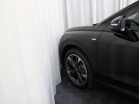 New 2025 Audi Q4 e-tron Premium Plus image 25