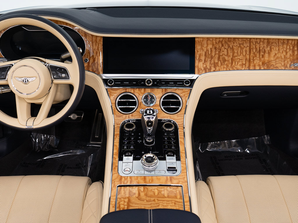 Certified 2023 Bentley Continental GT Azure AWD/4WD image 35