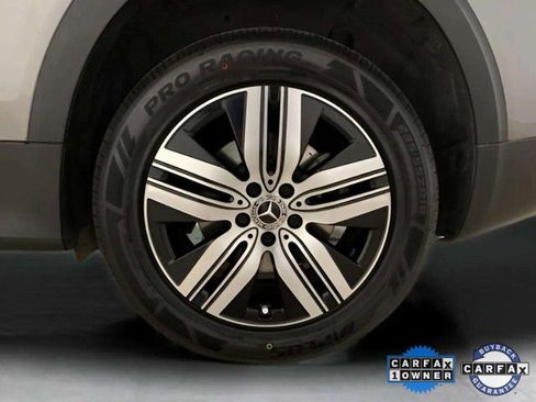 Used 2023 Mercedes-Benz EQB 300 4MATIC w/ Pinnacle Package image 30