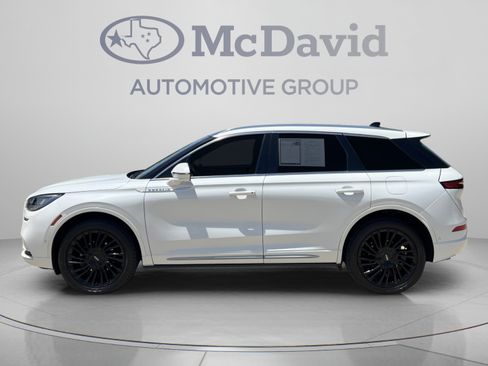 Used 2022 Lincoln Corsair Reserve w/ Equipment Group 201A FWD image 4
