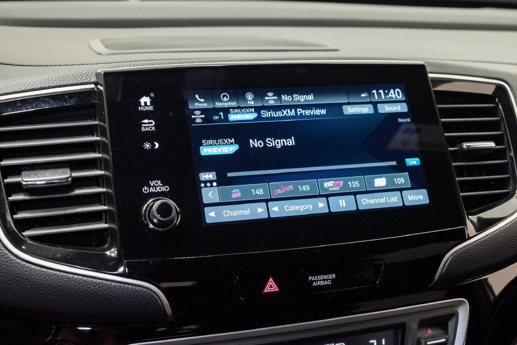 Used 2024 Honda Passport Black Edition image 23