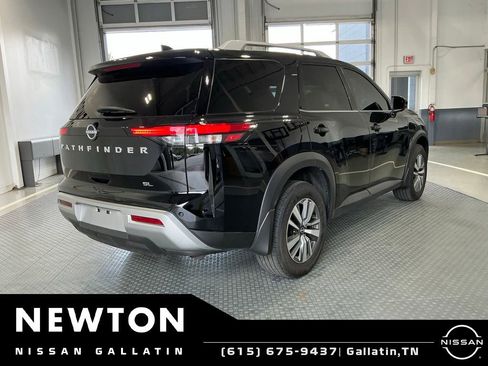 Used 2025 Nissan Pathfinder SL w/ Cargo Package FWD image 20
