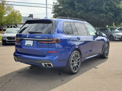 Certified 2025 BMW X7 M60i AWD/4WD image 5